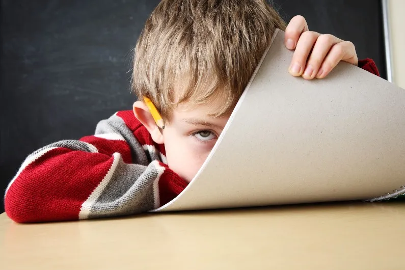 طنین خدمات درمان ADHD در تهران شهرک غرب